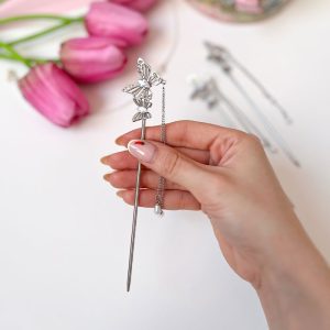 کانزاشی پروانه آویزدار زایا